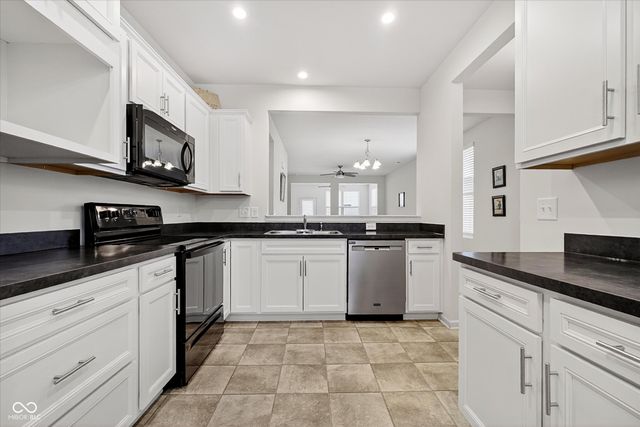 4879 Larkspur Drive, Plainfield, IN 46168