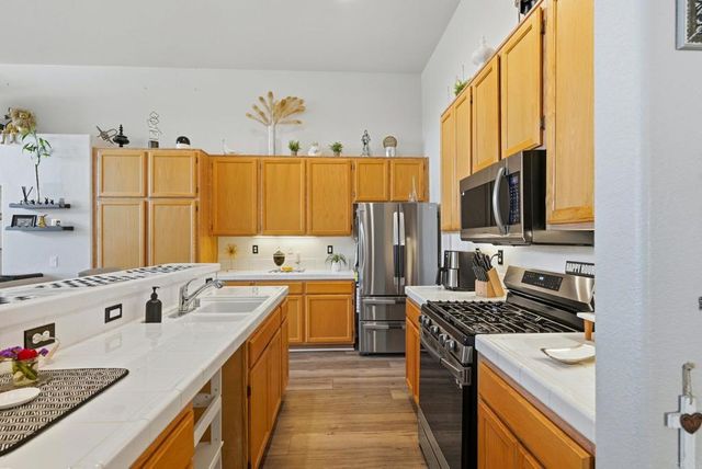 28263 Evening Star Dr, Menifee, CA 92585