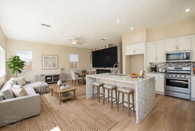 553 Stetson Dr, Oakdale, CA 95361
