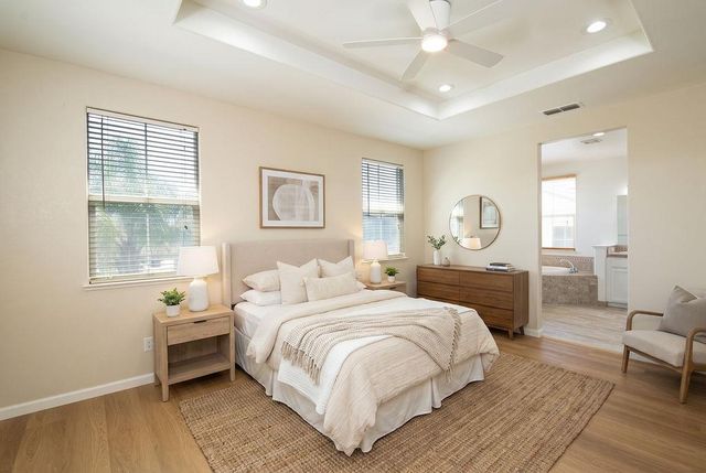 553 Stetson Dr, Oakdale, CA 95361