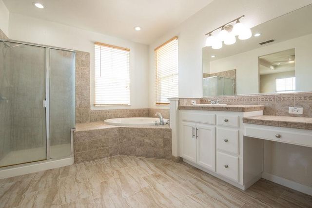 553 Stetson Dr, Oakdale, CA 95361