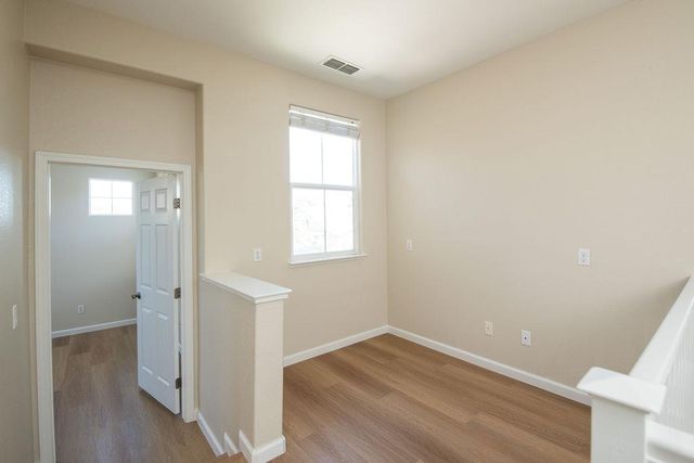 553 Stetson Dr, Oakdale, CA 95361