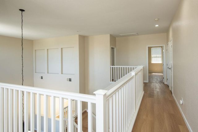 553 Stetson Dr, Oakdale, CA 95361