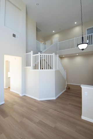 553 Stetson Dr, Oakdale, CA 95361