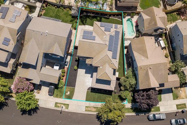 553 Stetson Dr, Oakdale, CA 95361
