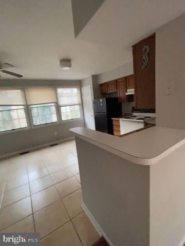 5003 9TH ST S, Arlington, VA 22204