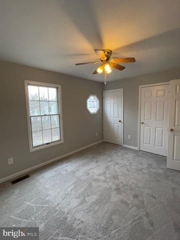 5003 9TH ST S, Arlington, VA 22204