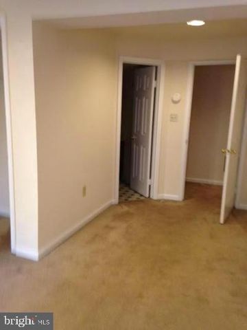 5003 9TH ST S, Arlington, VA 22204