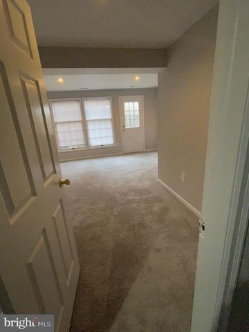 5003 9TH ST S, Arlington, VA 22204