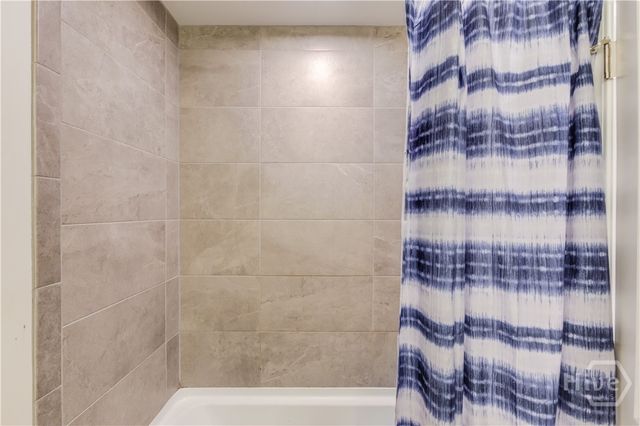 4819 Sierra Creek Drive, Hoschton, GA 30048