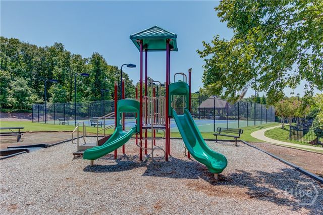 4819 Sierra Creek Drive, Hoschton, GA 30048