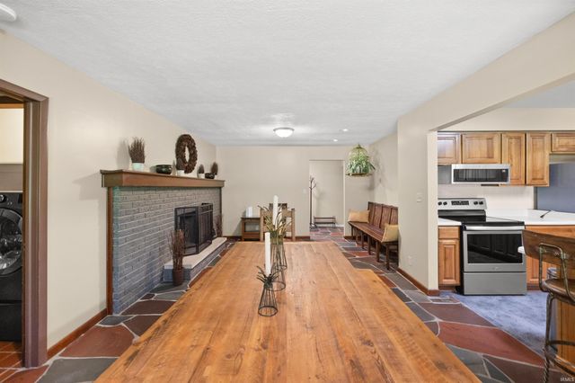 251 Timbercrest Road, West Lafayette, IN 47906