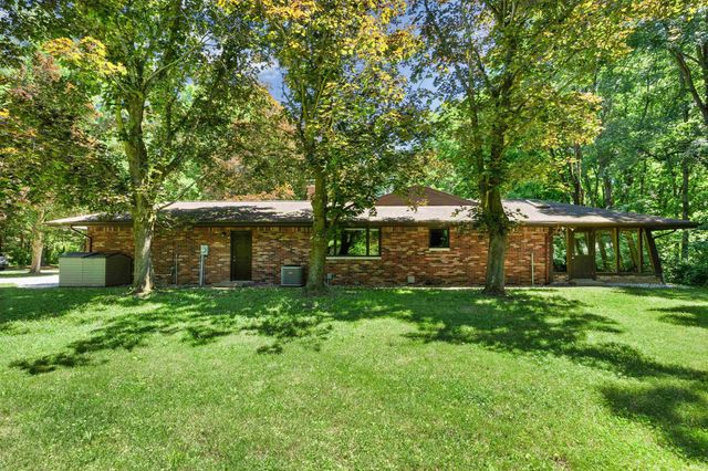 251 Timbercrest Road, West Lafayette, IN 47906