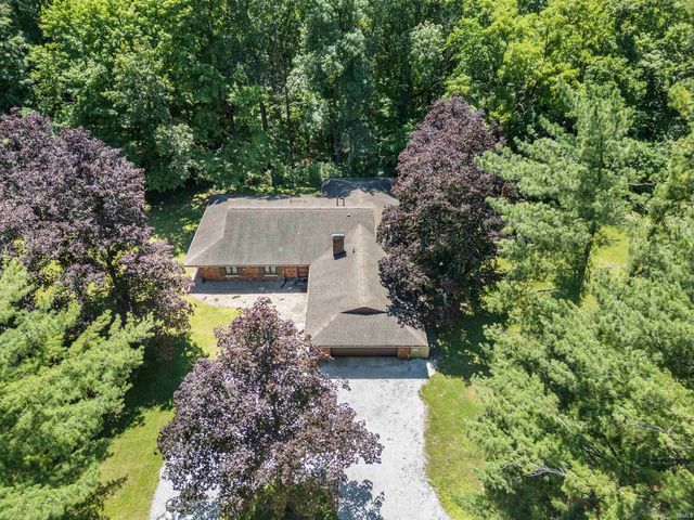 251 Timbercrest Road, West Lafayette, IN 47906