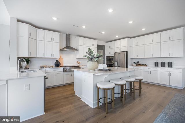 65 MARTHA BROKAW WAY, Titusville, NJ 08560