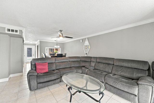 1040 SE 4TH Avenue 135, Deerfield Beach, FL 33441
