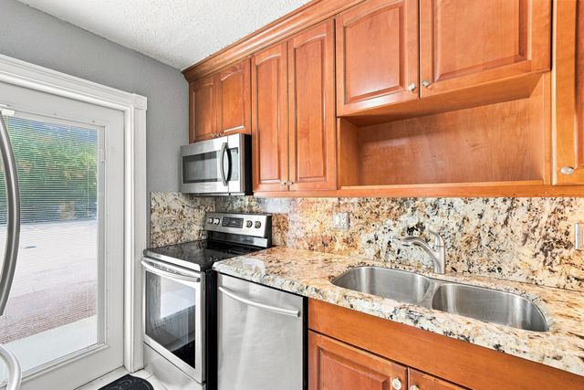1040 SE 4TH Avenue 135, Deerfield Beach, FL 33441
