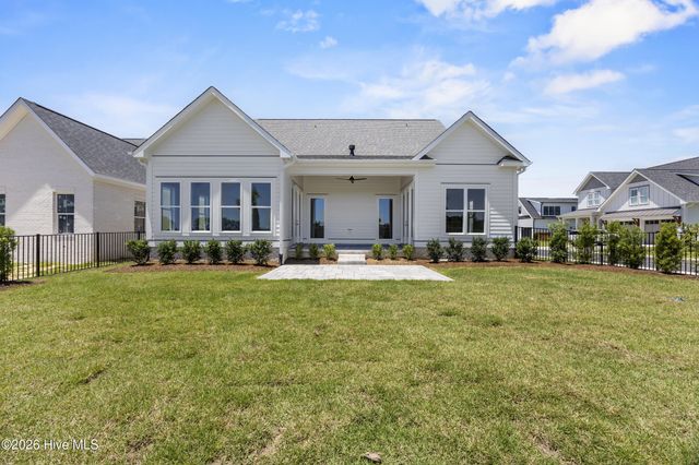 105 Grand Harvest Court, Wilmington, NC 28411