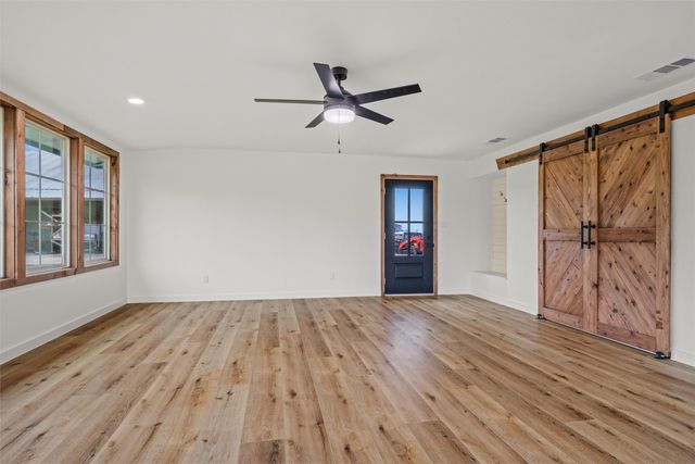 5463 Kelly Drive, Roanoke, TX 76262