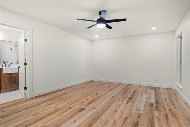 5463 Kelly Drive, Roanoke, TX 76262
