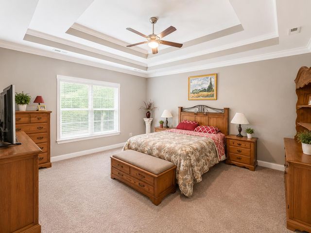 559 Deer Valley Drive, Hixson, TN 37343