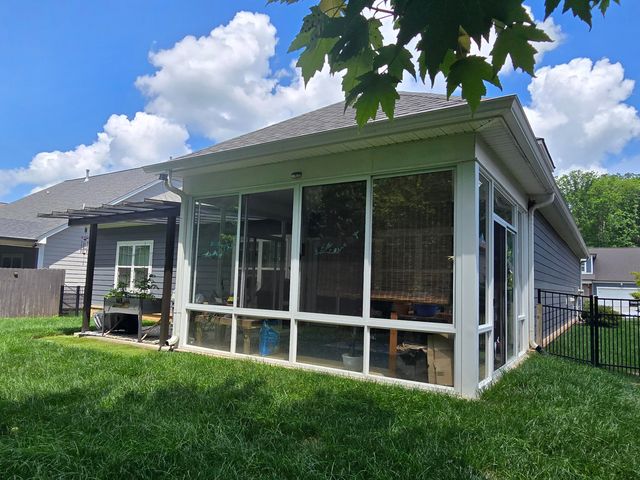 559 Deer Valley Drive, Hixson, TN 37343