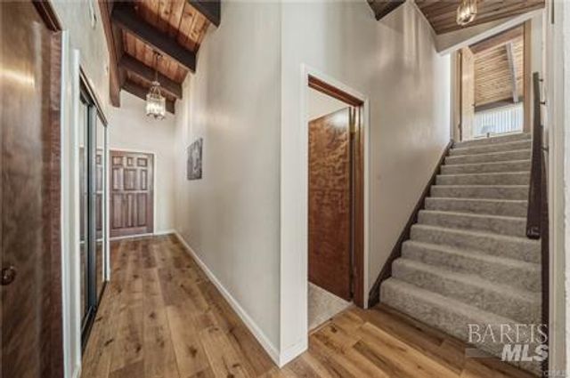 10165 Lakeshore Dr, Clearlake, CA 95422