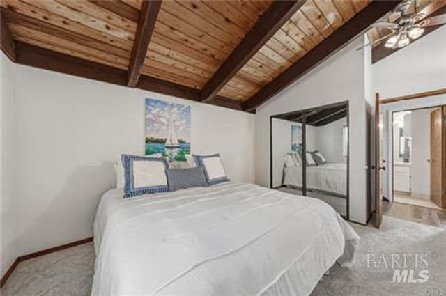 10165 Lakeshore Dr, Clearlake, CA 95422