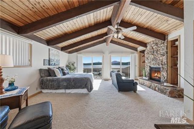 10165 Lakeshore Dr, Clearlake, CA 95422