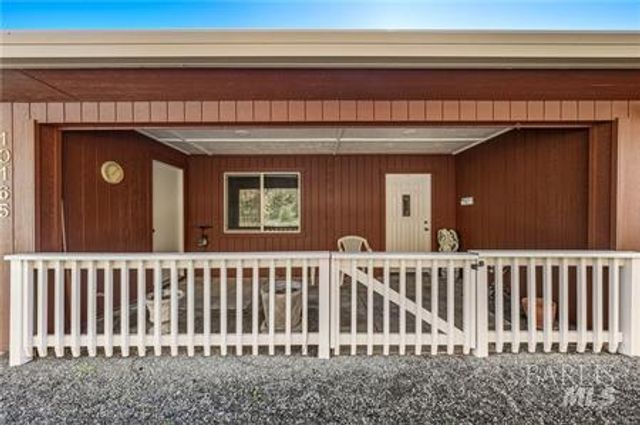 10165 Lakeshore Dr, Clearlake, CA 95422