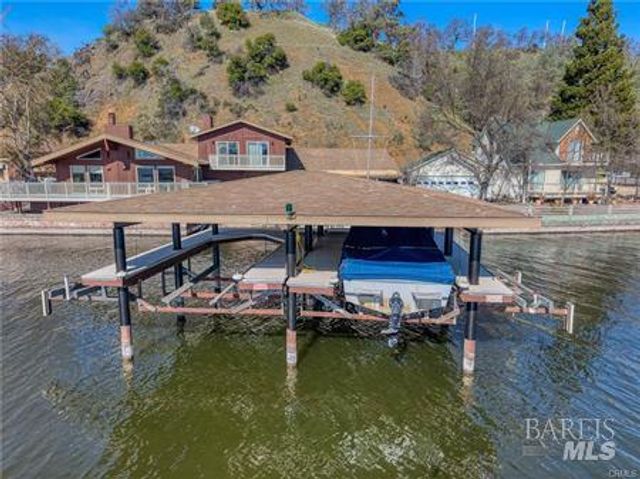 10165 Lakeshore Dr, Clearlake, CA 95422
