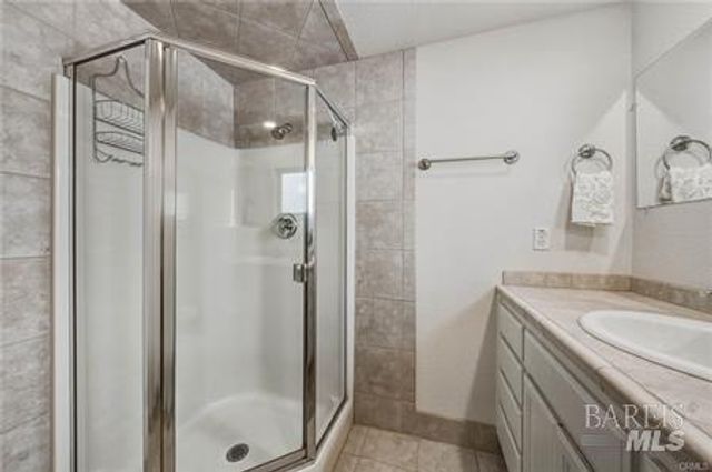 10165 Lakeshore Dr, Clearlake, CA 95422