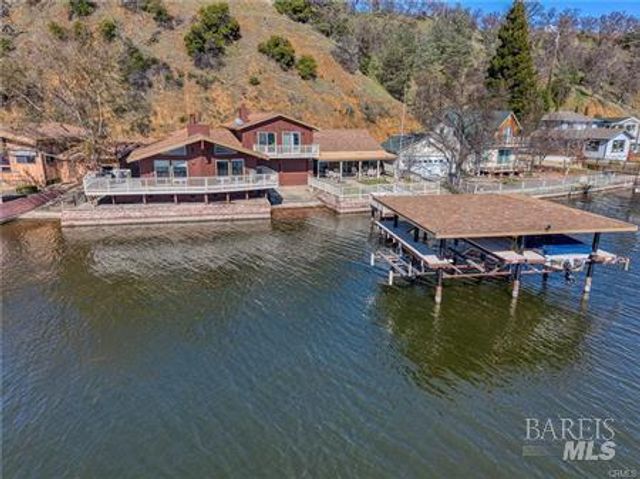 10165 Lakeshore Dr, Clearlake, CA 95422