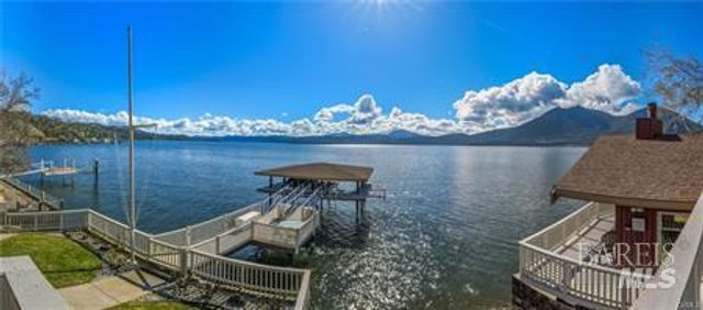 10165 Lakeshore Dr, Clearlake, CA 95422