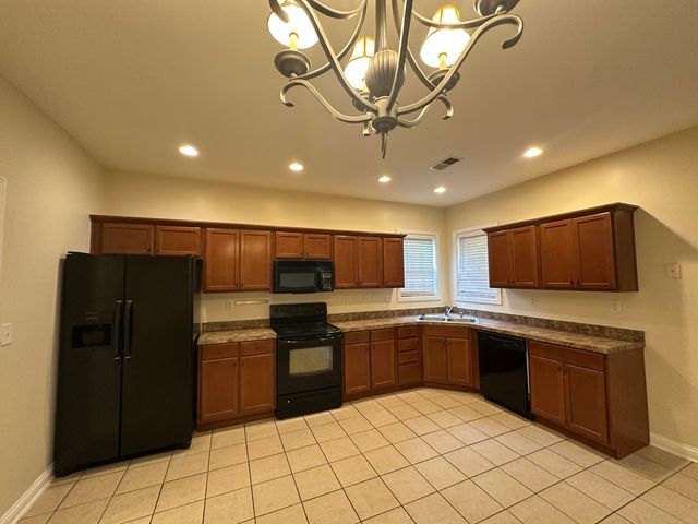 485 Joseph Bryan Way, Lexington, KY 40514