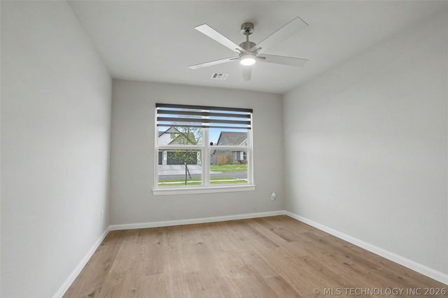 15918 E 75th Street North, Owasso, OK 74055