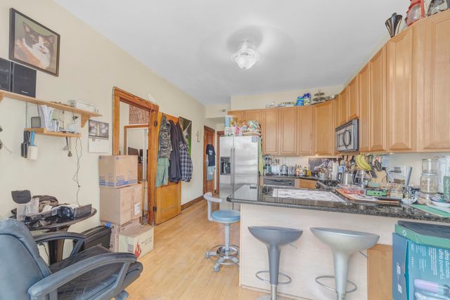 835 N Maplewood Avenue 3R, Chicago, IL 60622