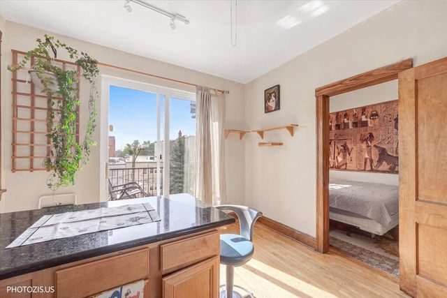 835 N Maplewood Avenue 3R, Chicago, IL 60622