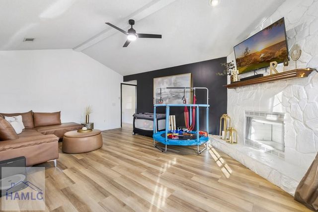 95 Stephanie Drive, Allenhurst, GA 31301