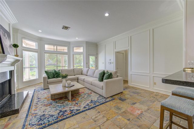 5607 Summer Snow Drive, Houston, TX 77041