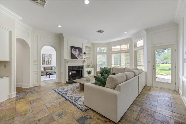 5607 Summer Snow Drive, Houston, TX 77041