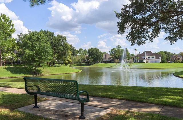 5607 Summer Snow Drive, Houston, TX 77041