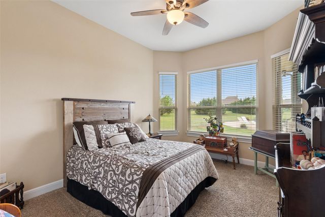 108 Buffalo Speedway, Liberty Hill, TX 78642