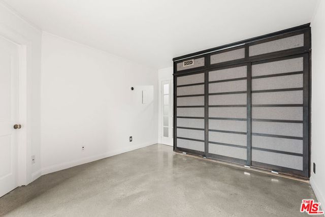 740 N Kings Road 102, West Hollywood, CA 90069