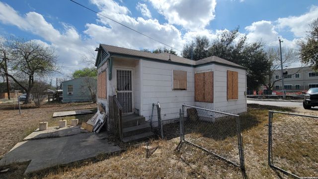 507 Hoover, San Antonio, TX 78225