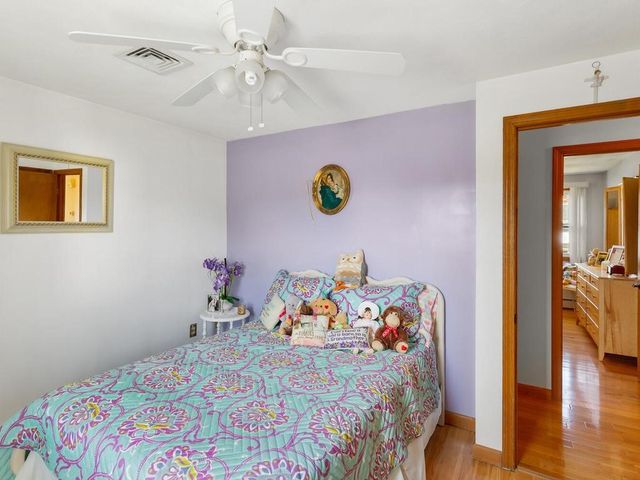 4 Sprague Circle, Johnston, RI 02919