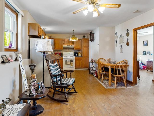 4 Sprague Circle, Johnston, RI 02919