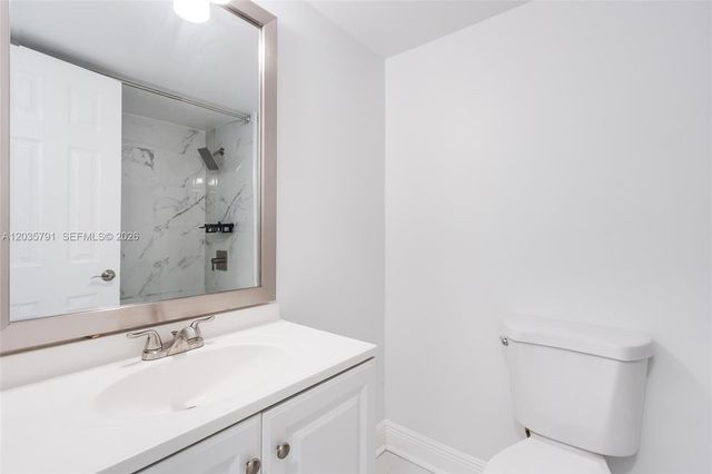 3527 NE 168th St 309, North Miami Beach, FL 33160