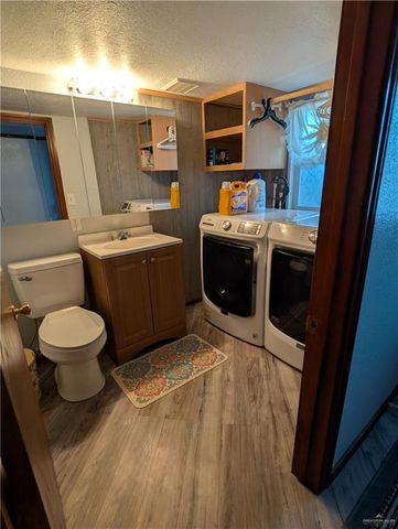 2413 Starling W Circle, Palmview, TX 78572