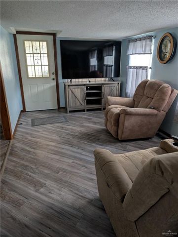 2413 Starling W Circle, Palmview, TX 78572